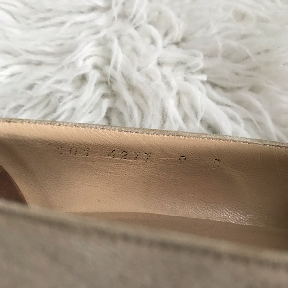 Gucci Horsebit Suede Pumps - Picture 6 of 8